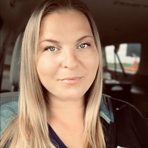 Meet your Posher, Kim